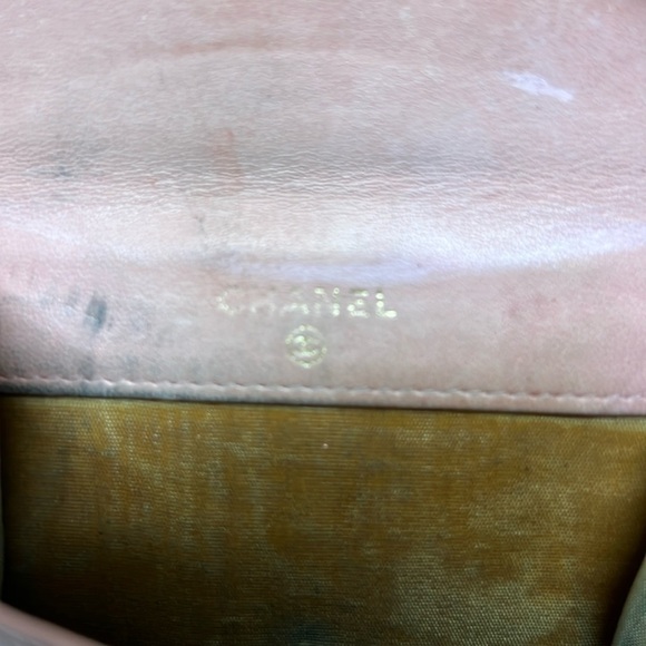 CHANEL Mark Caviar Skin PINK COCO BI-FOLD WALLET - Picture 11 of 16